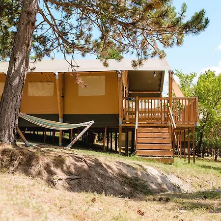 Lüks kamp alanı Glamping Hautes-alpes *